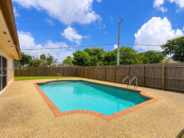 850 NW 79th Ave, Margate, FL 33063