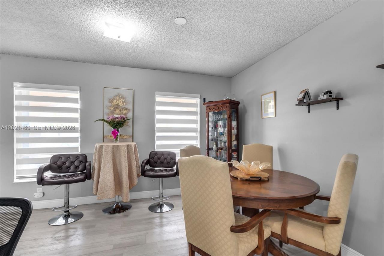850 NW 79th Ave , Margate, FL 33063 Photo