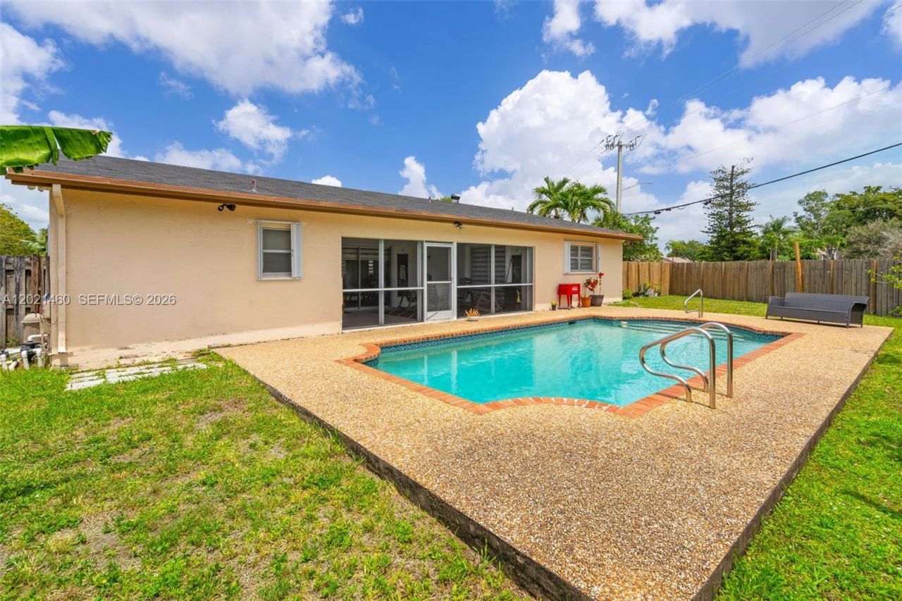 850 NW 79th Ave, Margate, FL 33063 Photo