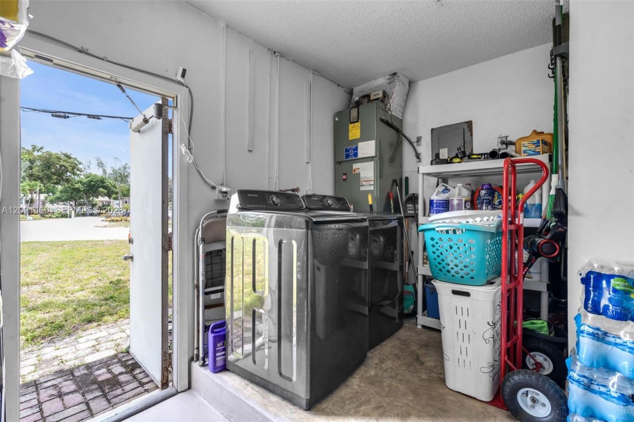 850 NW 79th Ave , Margate, FL 33063 Photo