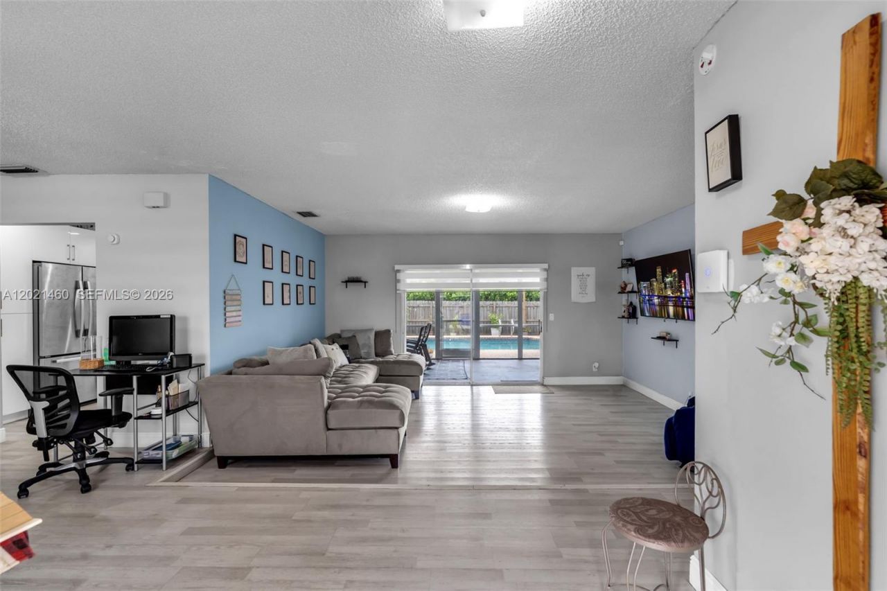 850 NW 79th Ave , Margate, FL 33063 Photo