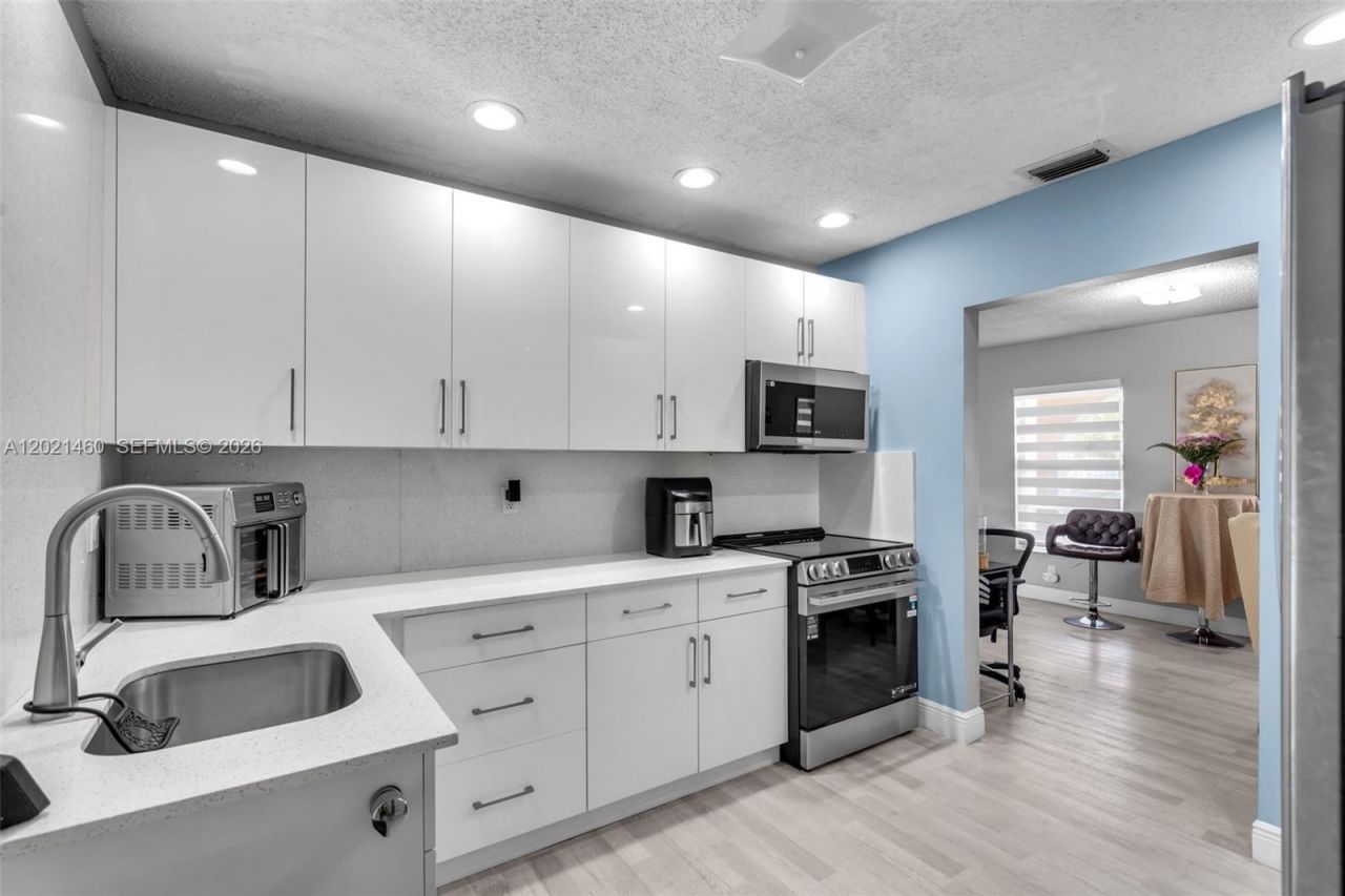 850 NW 79th Ave, Margate, FL 33063 Photo