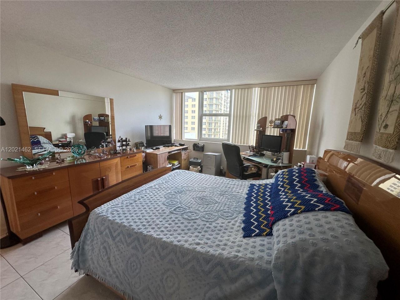 2030 S Ocean Dr, Unit 908, Hallandale Beach, FL 33009 Photo