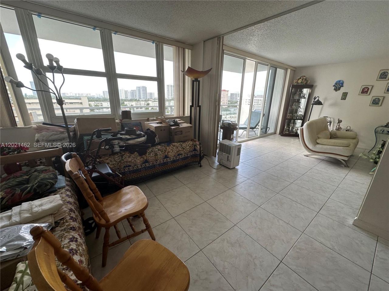 2030 S Ocean Dr, Unit 908, Hallandale Beach, FL 33009 Photo