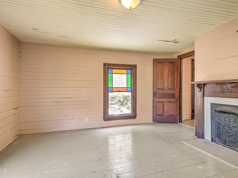 Property Image 38