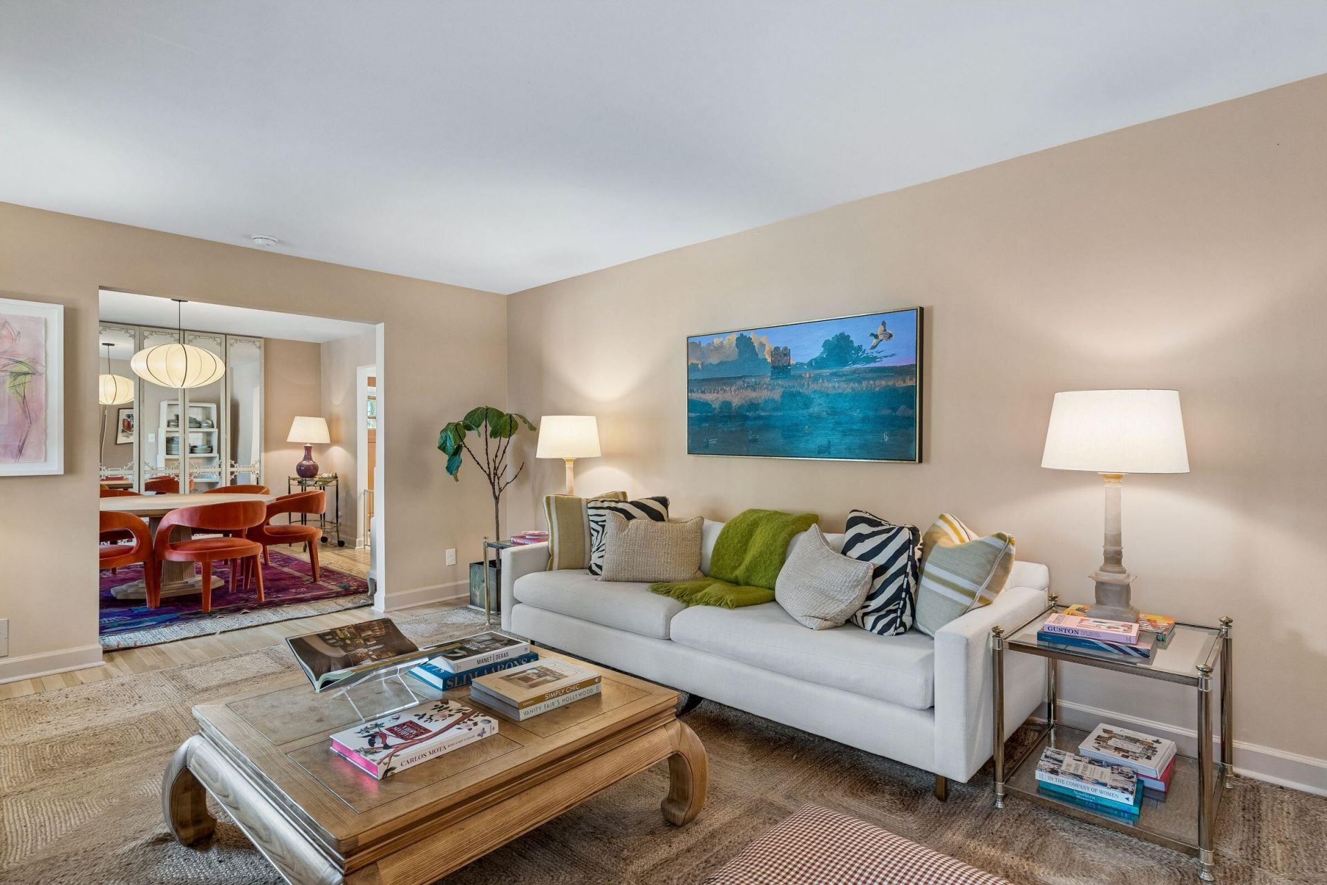 1209 Kensington Drive Photo 6
