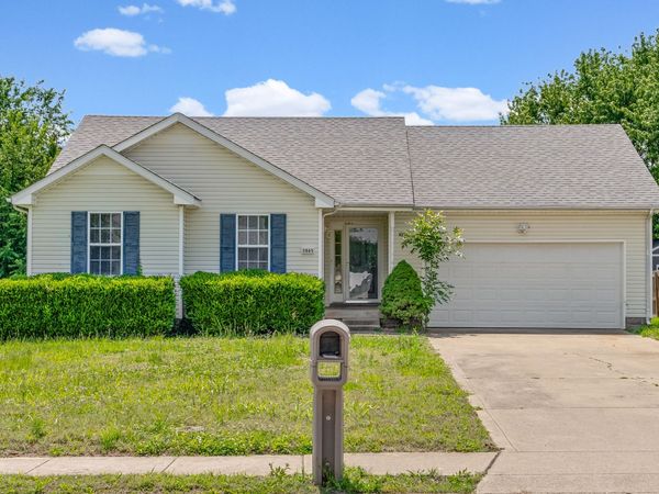 3865 Roscommon Way, Clarksville, TN 37040