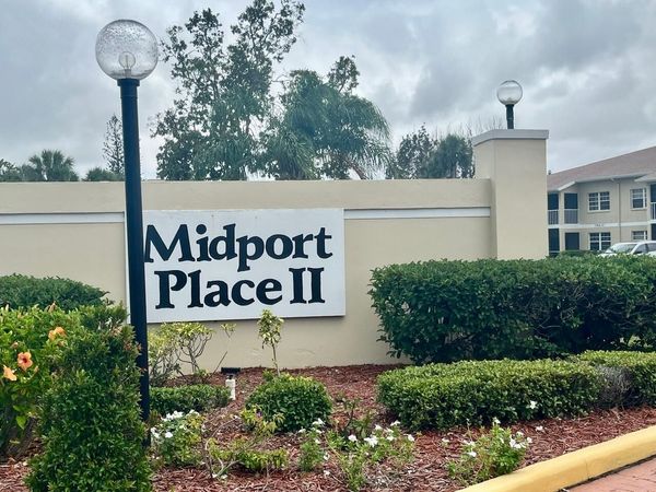 1537 SE Royal Green Circle, Unit E204, Port St. Lucie, FL 34952