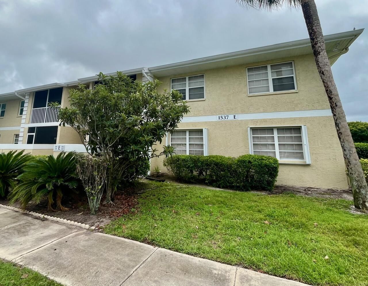 1537 SE Royal Green Circle, Unit E204, Port Saint Lucie, FL 34952 Photo