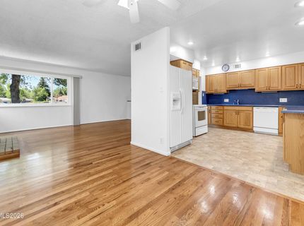 1400 Gault Way, Sparks, NV 89431 Photo