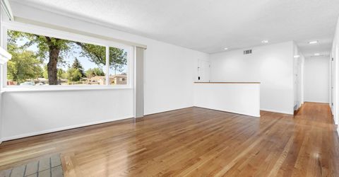1400 Gault Way, Sparks, NV 89431 Photo