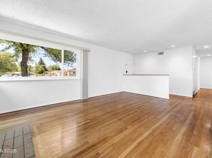 1400 Gault Way, Sparks, NV 89431 Photo