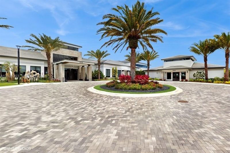 8350 Royal County Down Rd, Boca Raton, FL 33434 Photo