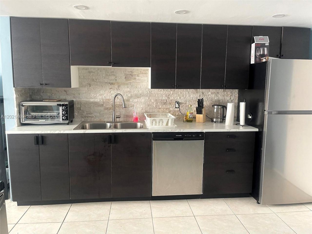 1351 NE Miami Gardens Dr, Unit 402E, Miami, FL 33179 Photo