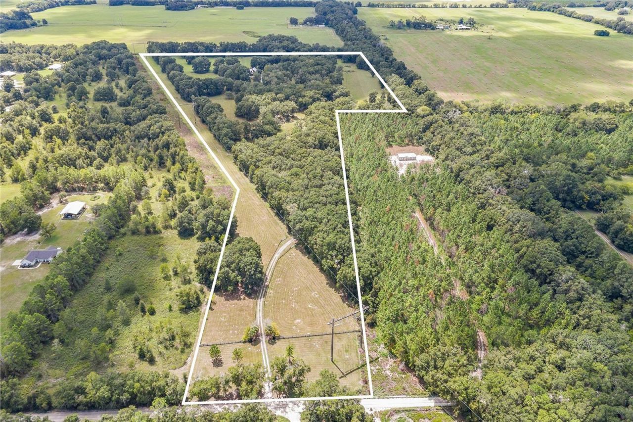 25743 NW 62nd Avenue, High Springs, FL 32643 Photo