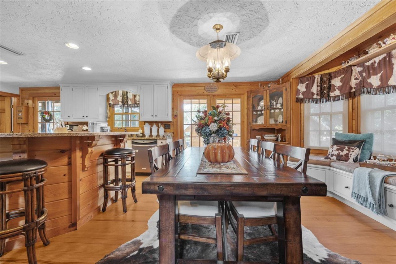 25743 NW 62nd Avenue, High Springs, FL 32643 Photo