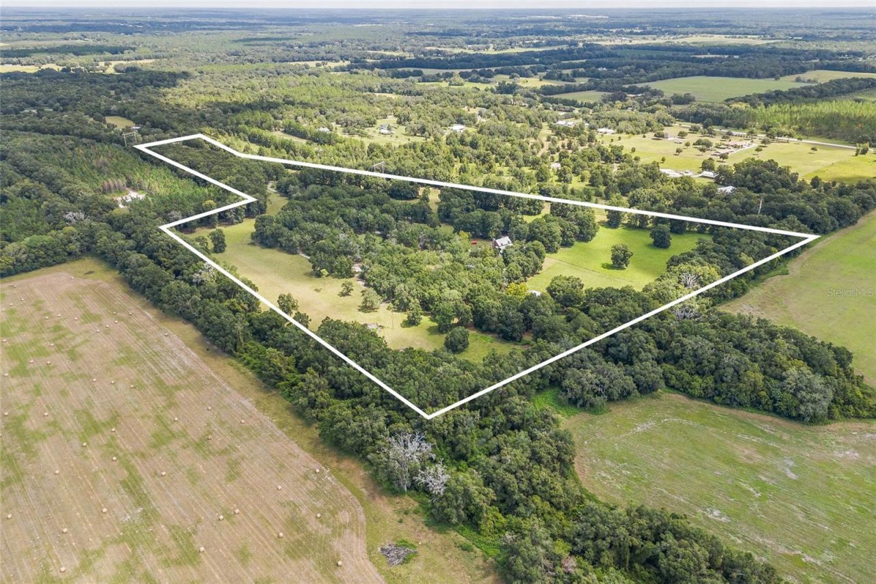 25743 NW 62nd Avenue, High Springs, FL 32643 Photo