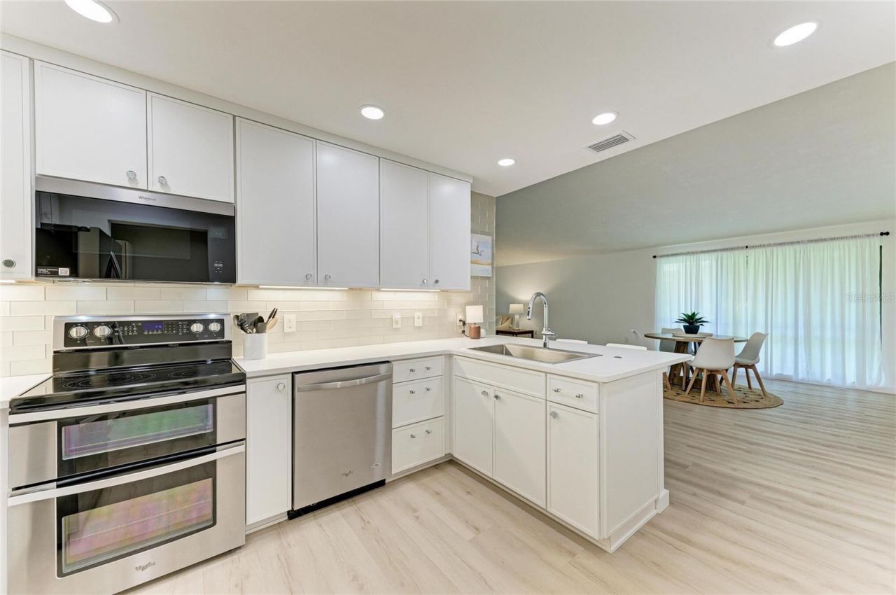 6688 Schooner Bay Circle, Unit 6688, Sarasota, FL 34231 Photo