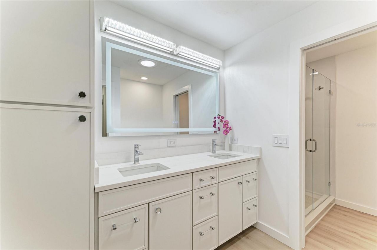6688 Schooner Bay Circle, Unit 6688, Sarasota, FL 34231 Photo