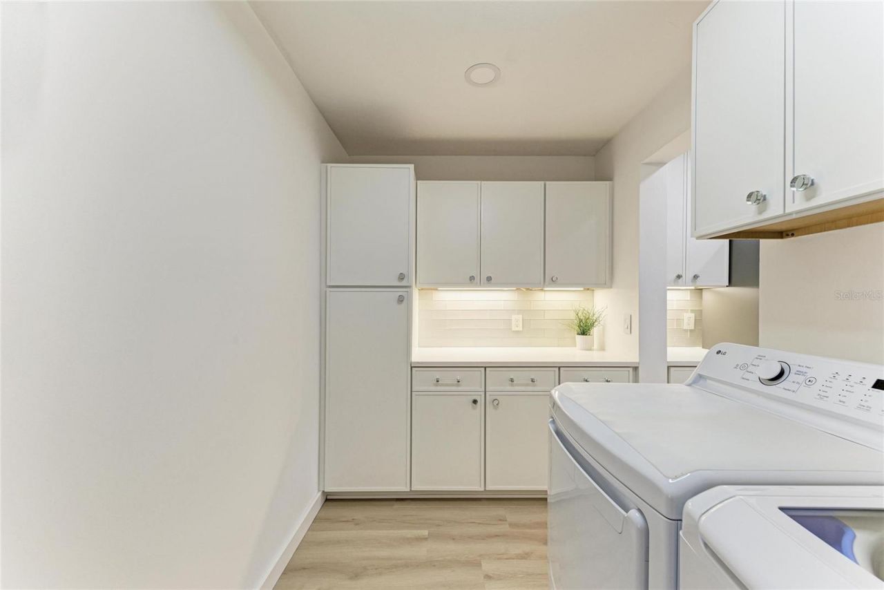 6688 Schooner Bay Circle, Unit 6688, Sarasota, FL 34231 Photo