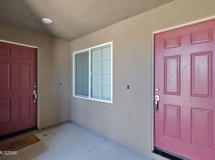 734 Hallow Pointe Drive, Sparks, NV 89441 Photo