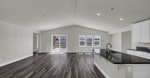 734 Hallow Pointe Drive, Sparks, NV 89441 Photo