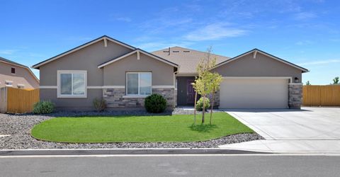 734 Hallow Pointe Drive, Sparks, NV 89441 Photo