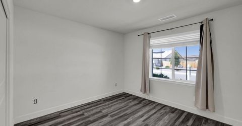 734 Hallow Pointe Drive, Sparks, NV 89441 Photo