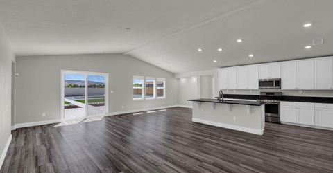 734 Hallow Pointe Drive, Sparks, NV 89441 Photo