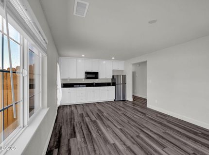 734 Hallow Pointe Drive, Sparks, NV 89441 Photo