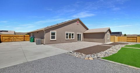 734 Hallow Pointe Drive, Sparks, NV 89441 Photo