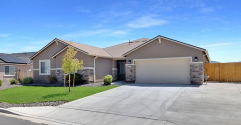 734 Hallow Pointe Drive, Sparks, NV 89441 Photo