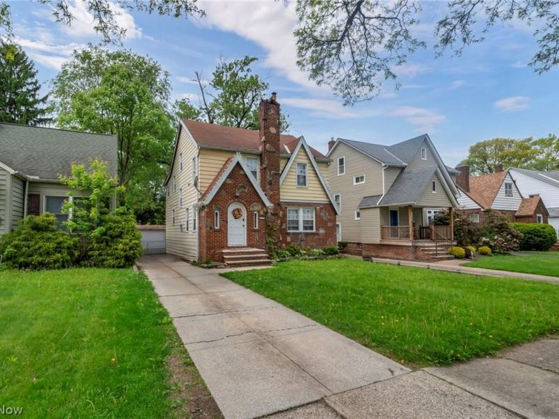 1270 Plainfield Road, South Euclid, OH 44121 Photo 2