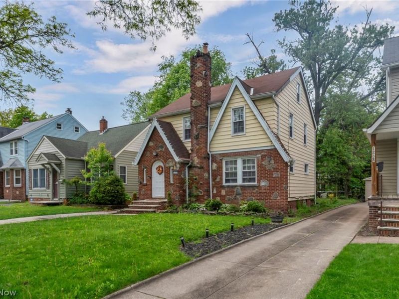 1270 Plainfield Road, South Euclid, OH 44121 Photo 3