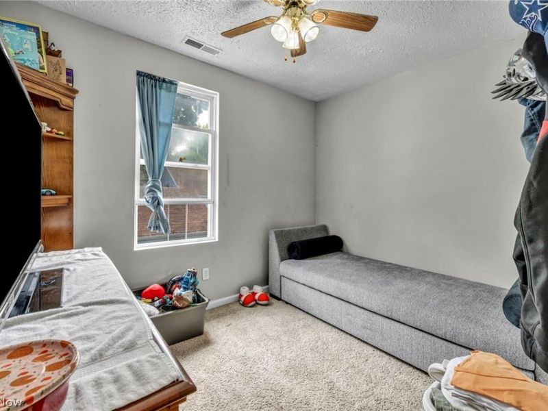 1813 Lexington Avenue, Lorain, OH 44052 Photo 17