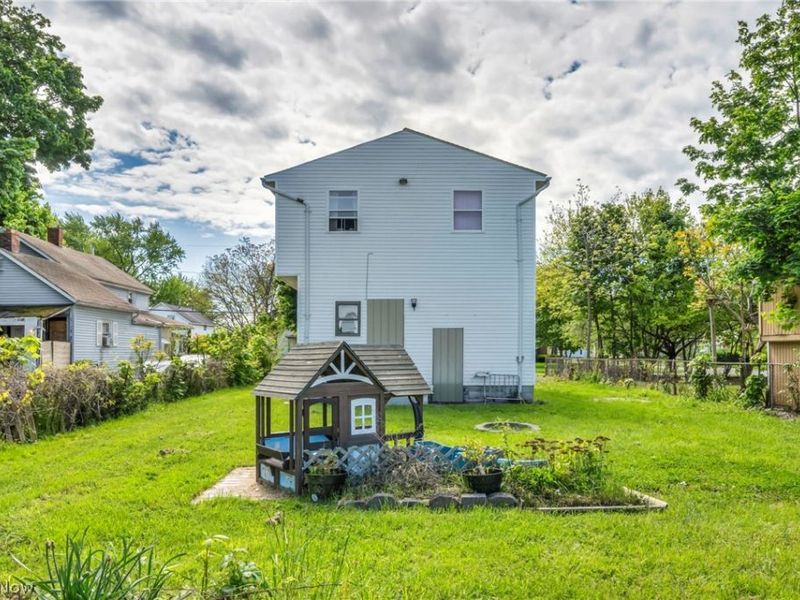 1813 Lexington Avenue, Lorain, OH 44052 Photo 6
