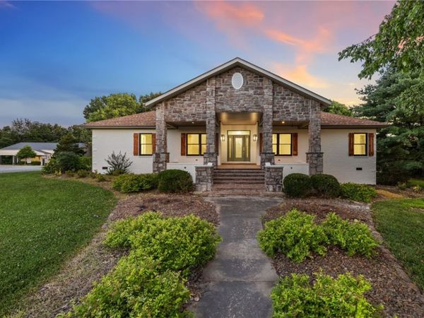 15901 Mt Olive Road , Gravette, AR 72736