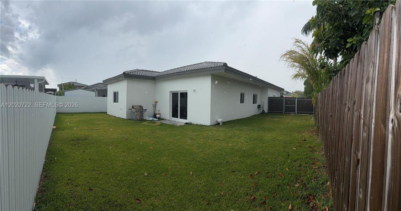 11602 SW 240th St , Homestead, FL 33032 Photo