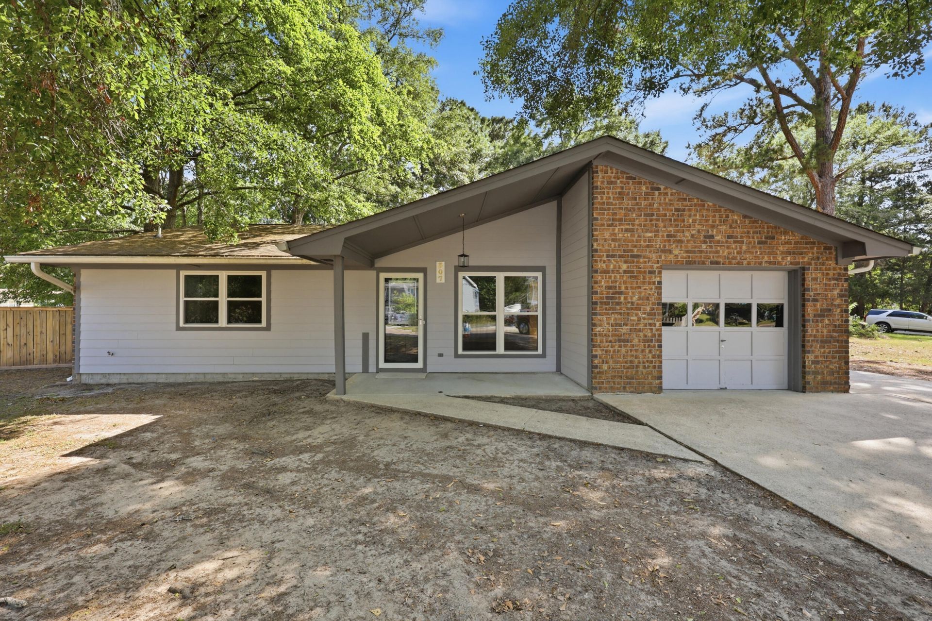 307 Canaberry Circle Photo 1