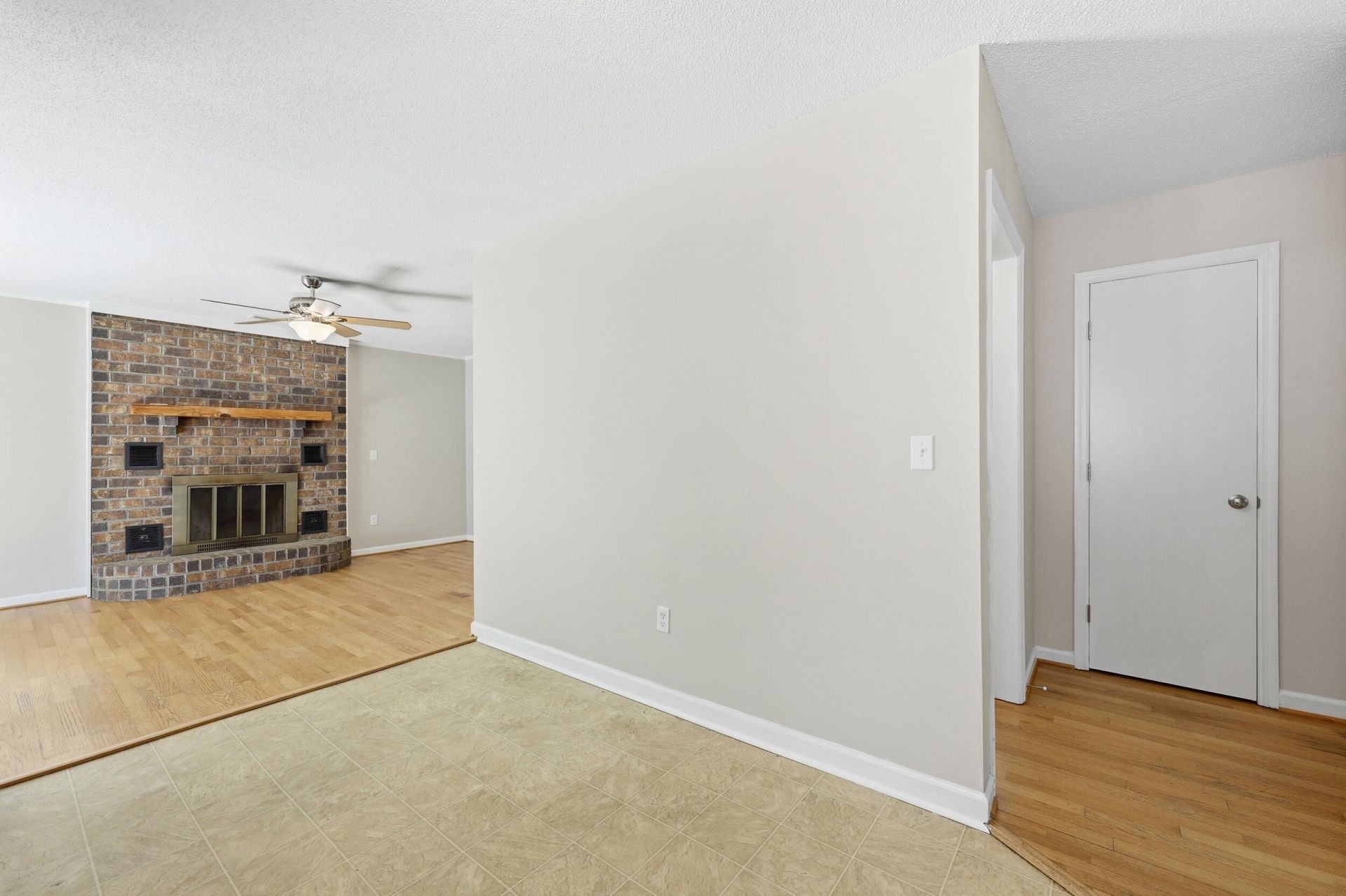 307 Canaberry Circle Photo 13