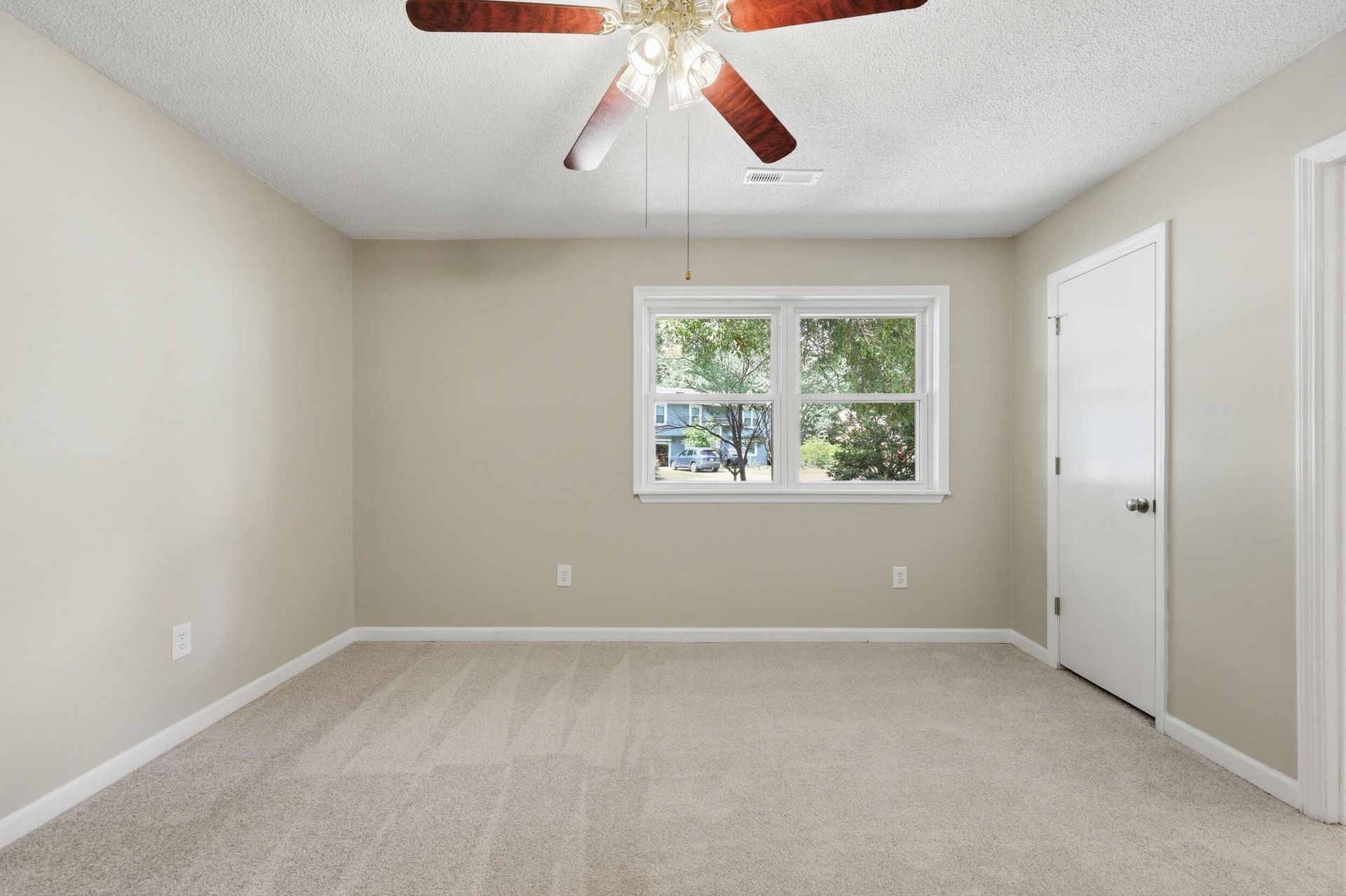 307 Canaberry Circle Photo 22