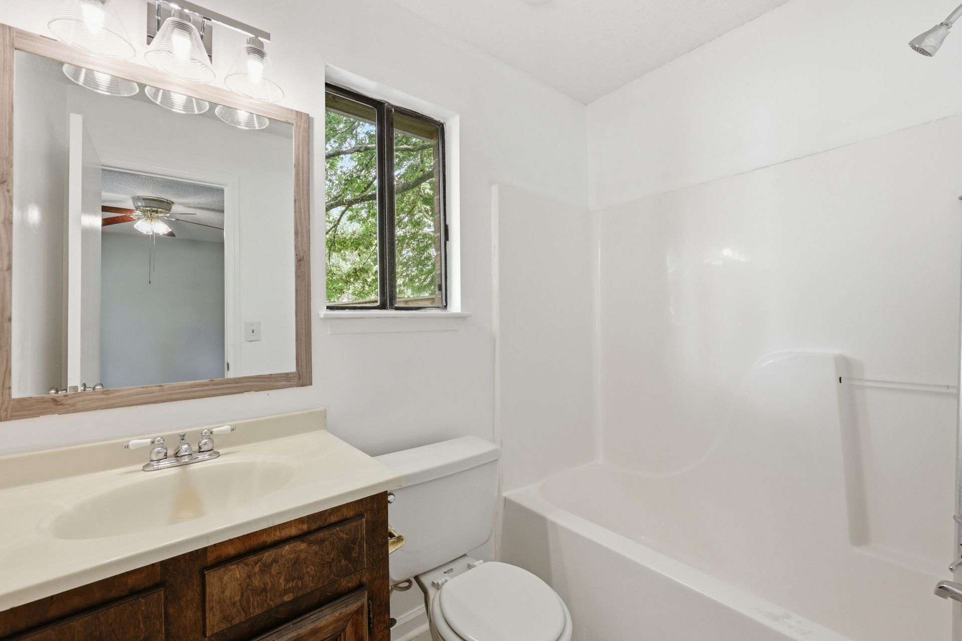 307 Canaberry Circle Photo 23