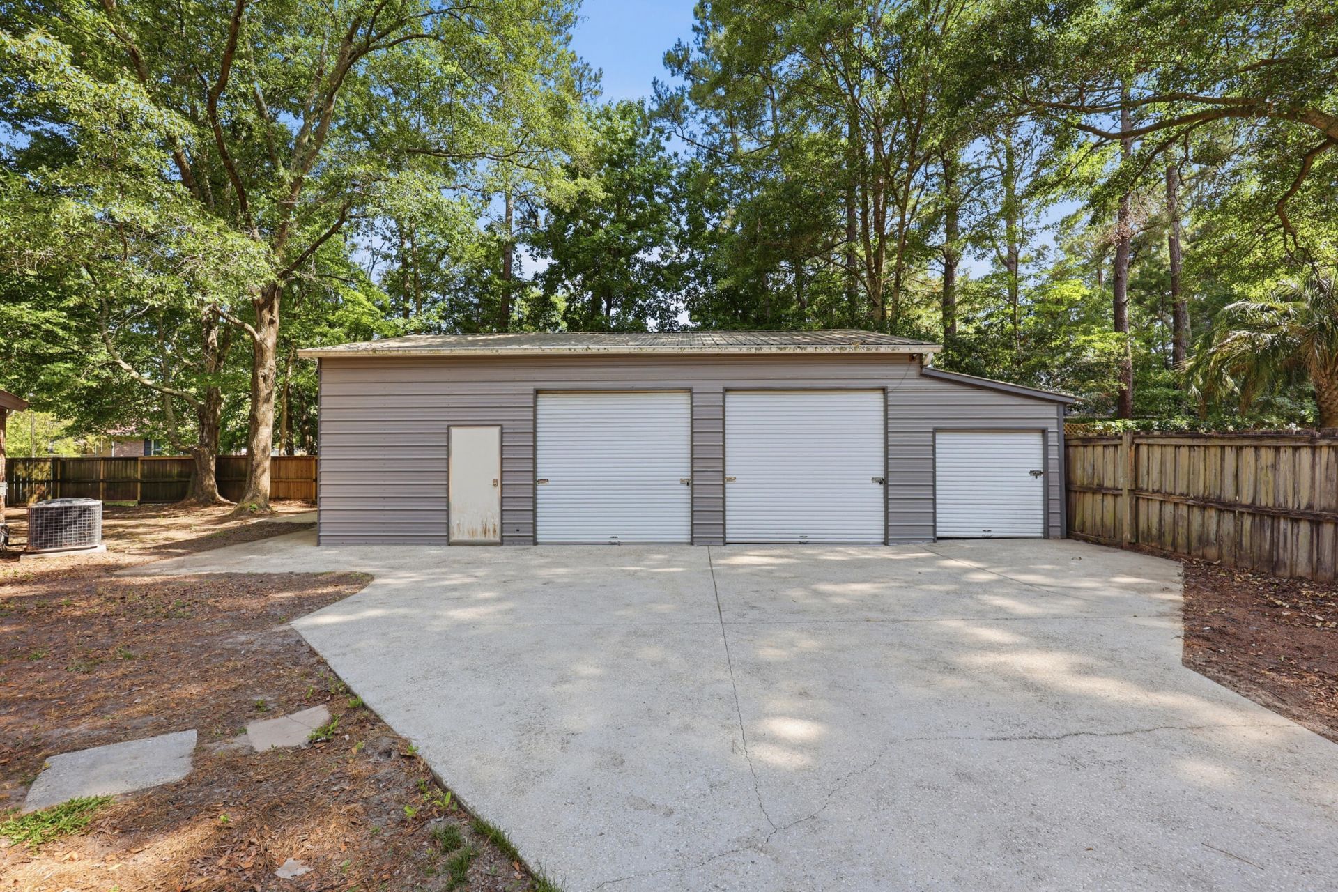 307 Canaberry Circle Photo 25