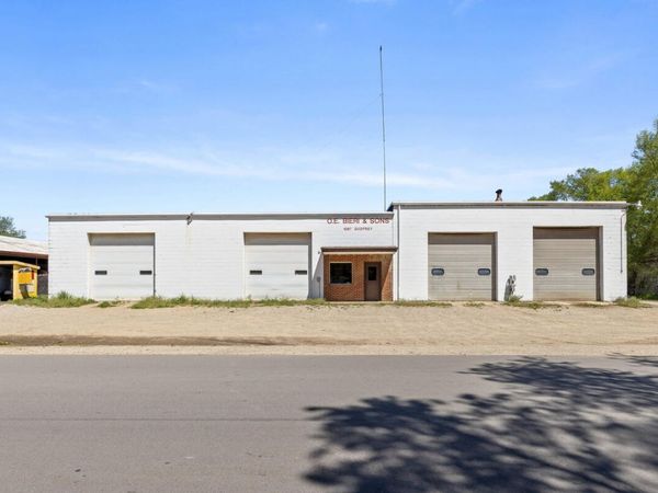 Lowell, MI 49331