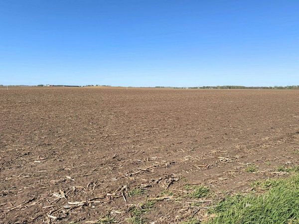 Lot 5 College Drive , Emmetsburg, IA 50536