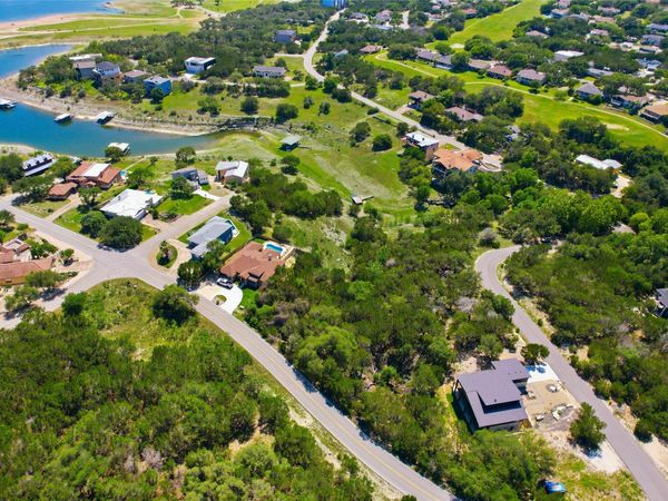 3008 Constitution DR, Lago Vista, TX 78645