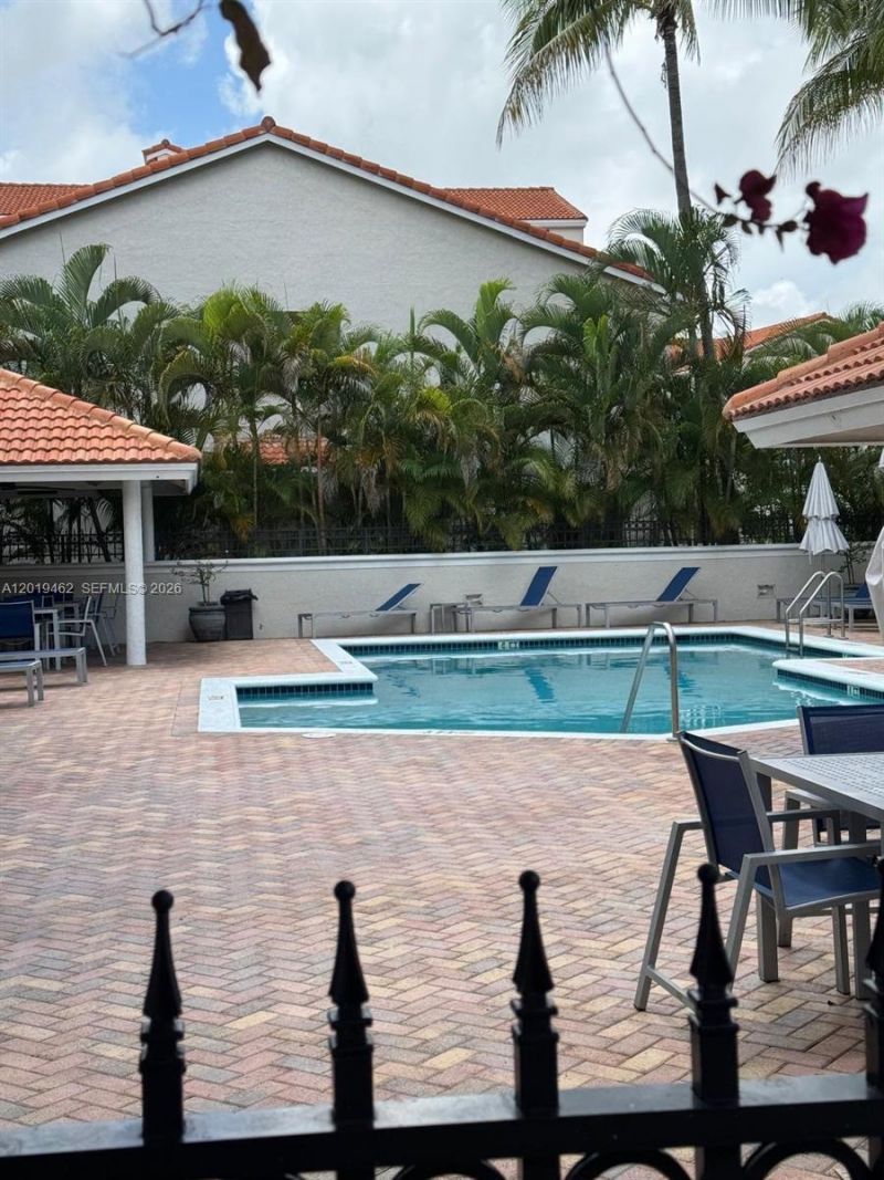 21394 Marina Cove Cir, Unit 12-H, Aventura, FL 33180 Photo