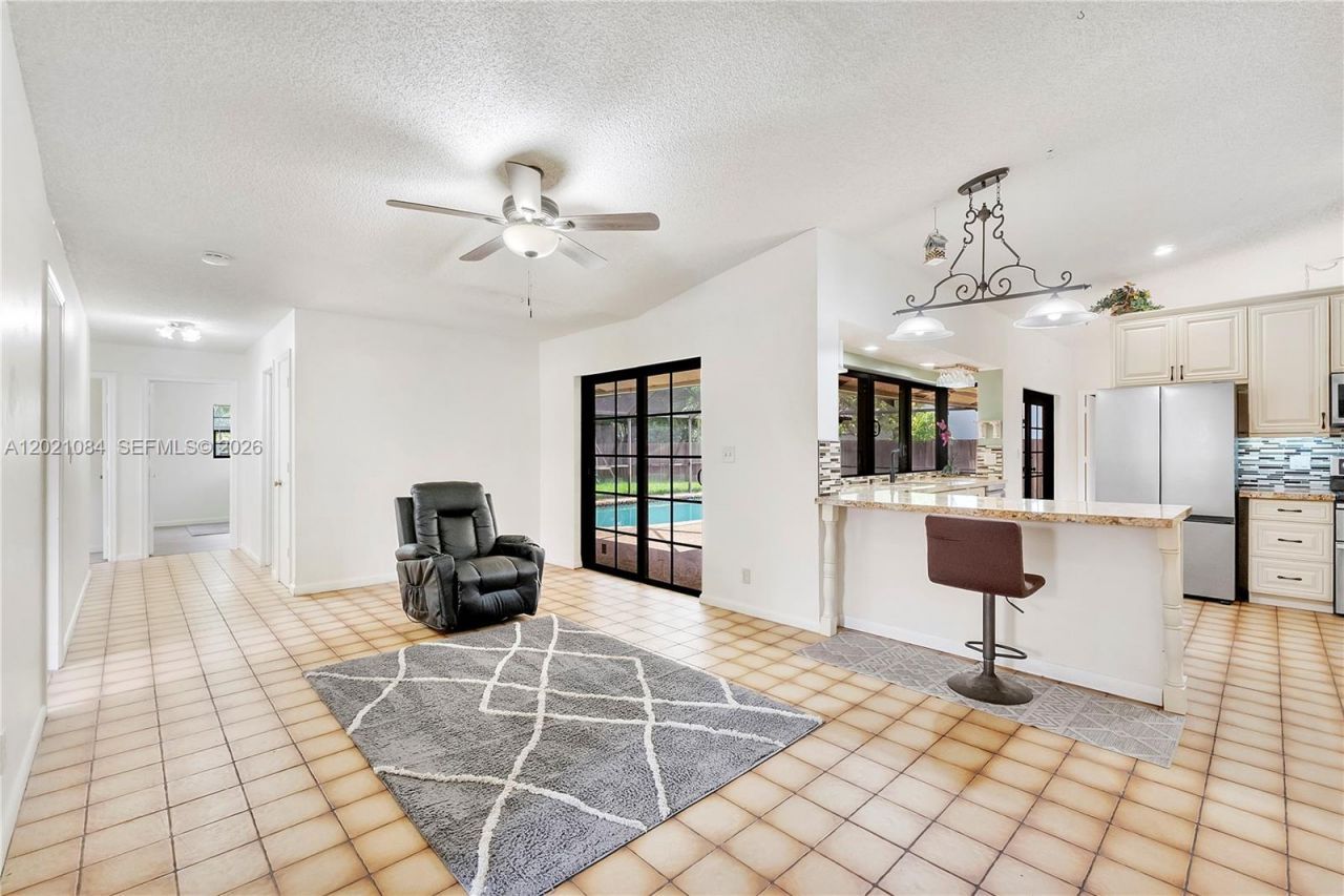 11111 NW 7th St , Coral Springs, FL 33071 Photo