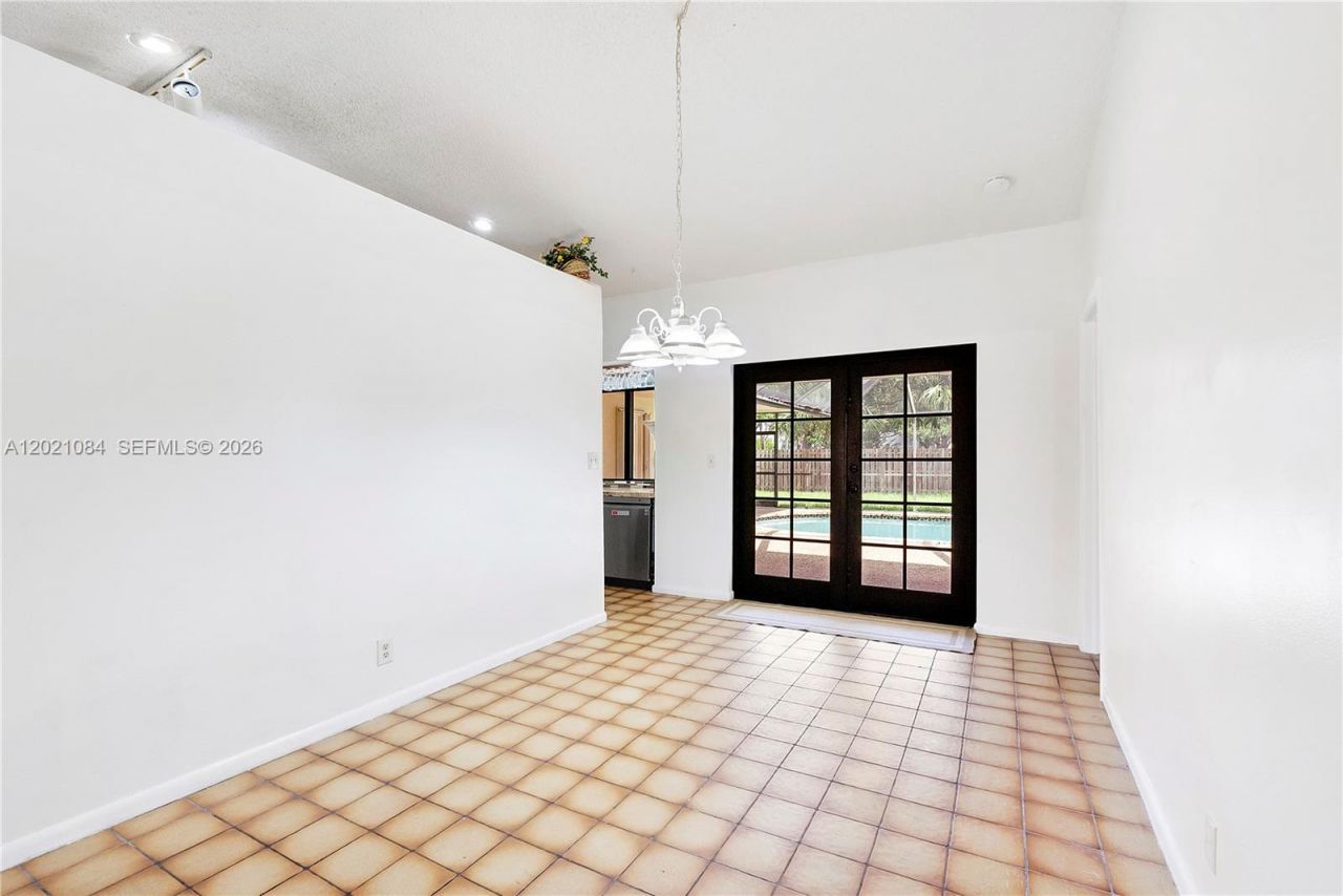 11111 NW 7th St , Coral Springs, FL 33071 Photo