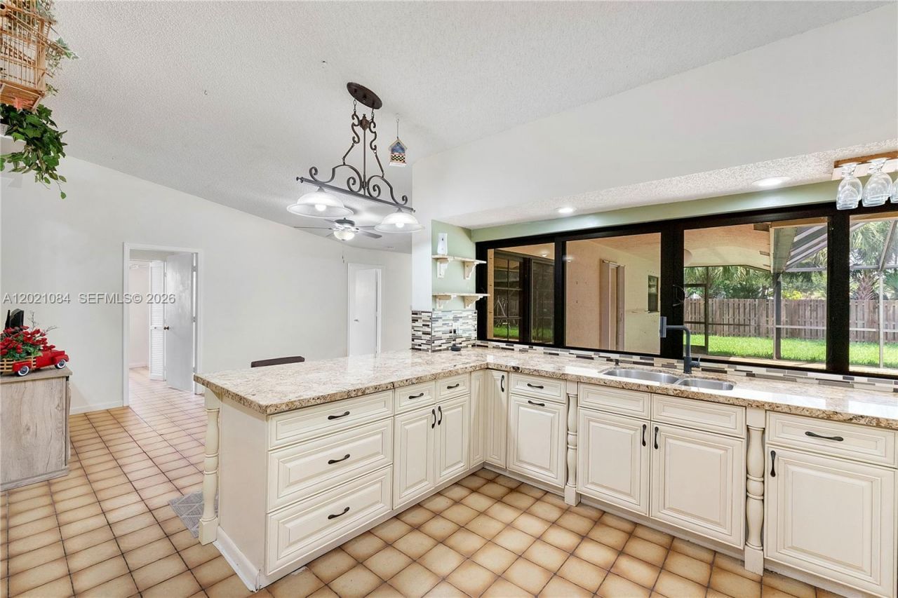 11111 NW 7th St , Coral Springs, FL 33071 Photo